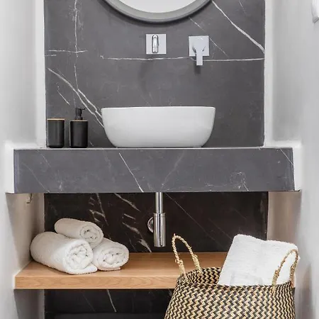 Vino Luxury * Agia Anna (Naxos)